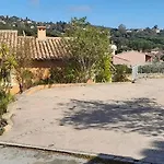 Romana Villa *